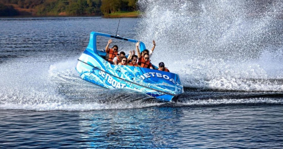 Mumbai Yakınındaki En İyi Macera Tatil Köyleri: Heyecan ve Rahatlama için