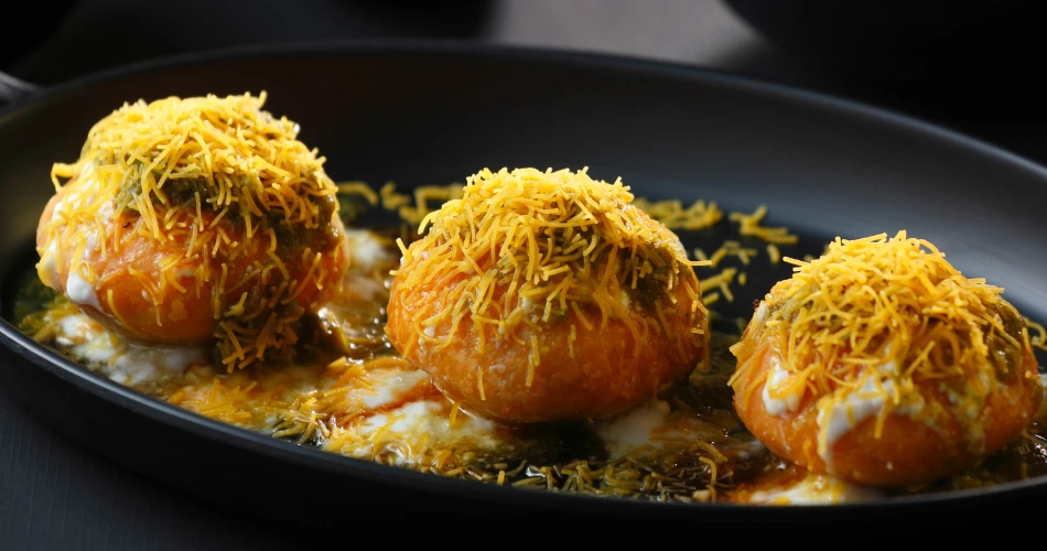 Mumbai'de Asla Uyumayan 24/7 Yiyecek ve Parti Mekanları