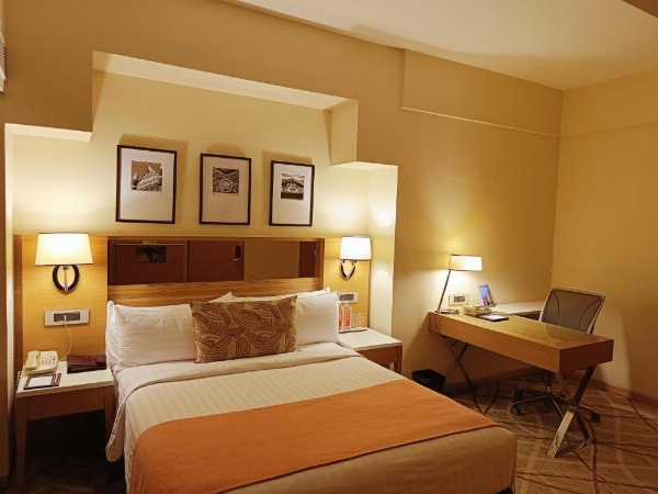 Hotel Marine Plaza image 23