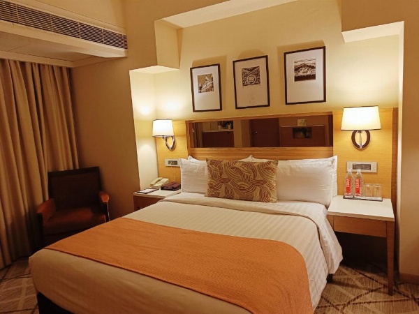 Hotel Marine Plaza image 24