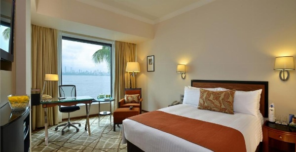 Hotel Marine Plaza image 32